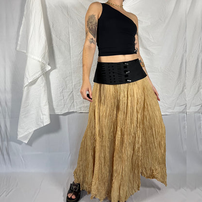 Y2K Biche de Bère Textured Corset Belt – Sculptural Layering