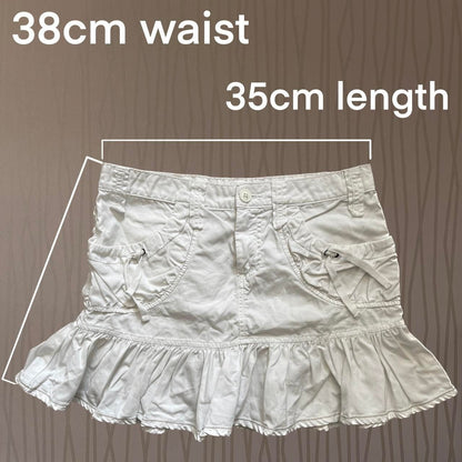 Late 90s / Early Y2K Le Temps des Cerises Cargo Mini Skirt – Ruffle Hem